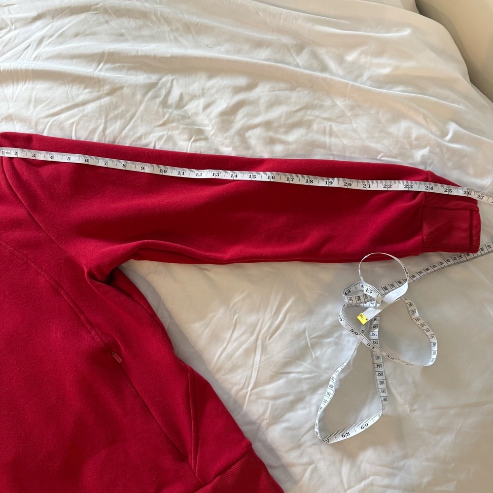 Red Sweatshirt Size L - Picture 7 of 7